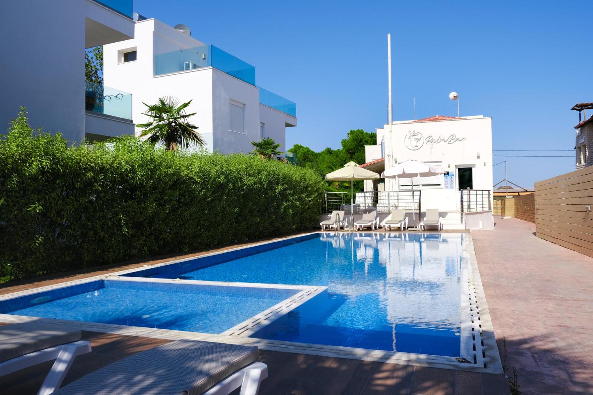 Acrotel Porto Brava Luxury Villas Ормос Пангиас Екстериор снимка