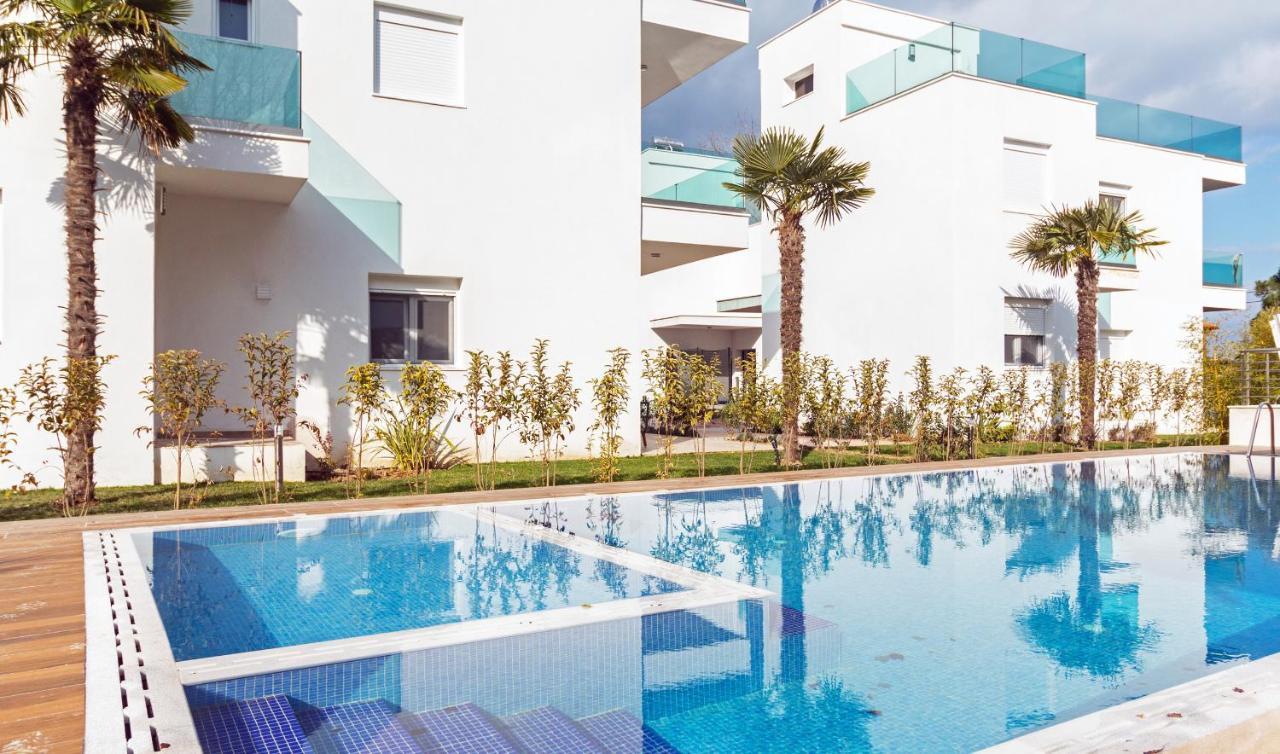 Acrotel Porto Brava Luxury Villas Ормос Пангиас Екстериор снимка